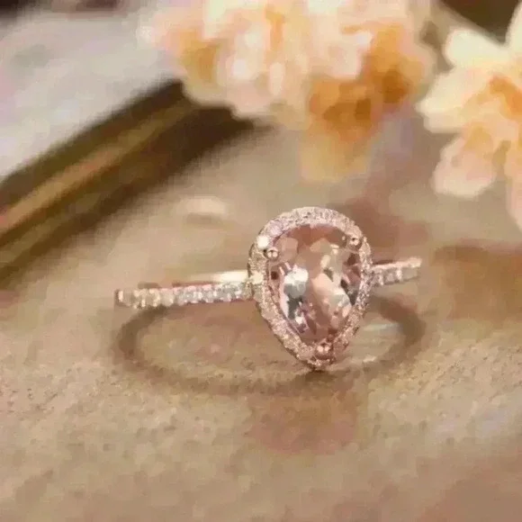 New Rose Gold Pear Shape Ring - Picture 5 of 6